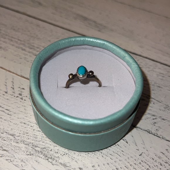 Sterling Silver Vintage Navajo ring size 4.5 - Picture 5 of 5